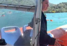 Embarcação Naufraga Na Angra Dos Reis Com 21 Pessoas A Bordo