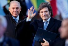 Chanceler da Argentina pede demissão dias antes de eleição legislativa