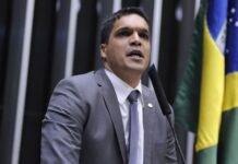 Cabo Daciolo anuncia pré-candidatura à Presidência da República