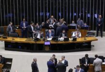 Câmara aprova PL que torna crime hediondo falsificação de bebidas