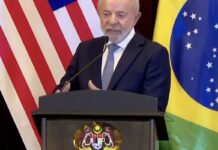 Problema do mundo é ausência de lideranças , diz Lula na Malásia