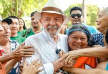 Lula diz que vai telefonar para Trump caso negociações não avancem