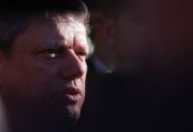 Bolsonaro pede ao STF para receber Tarcísio “o mais breve possível”