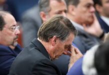 Defesa De Bolsonaro Pede Prisão Domiciliar Humanitária Ao STF