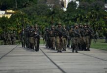 76% dos moradores do Rio querem Exército na segurança