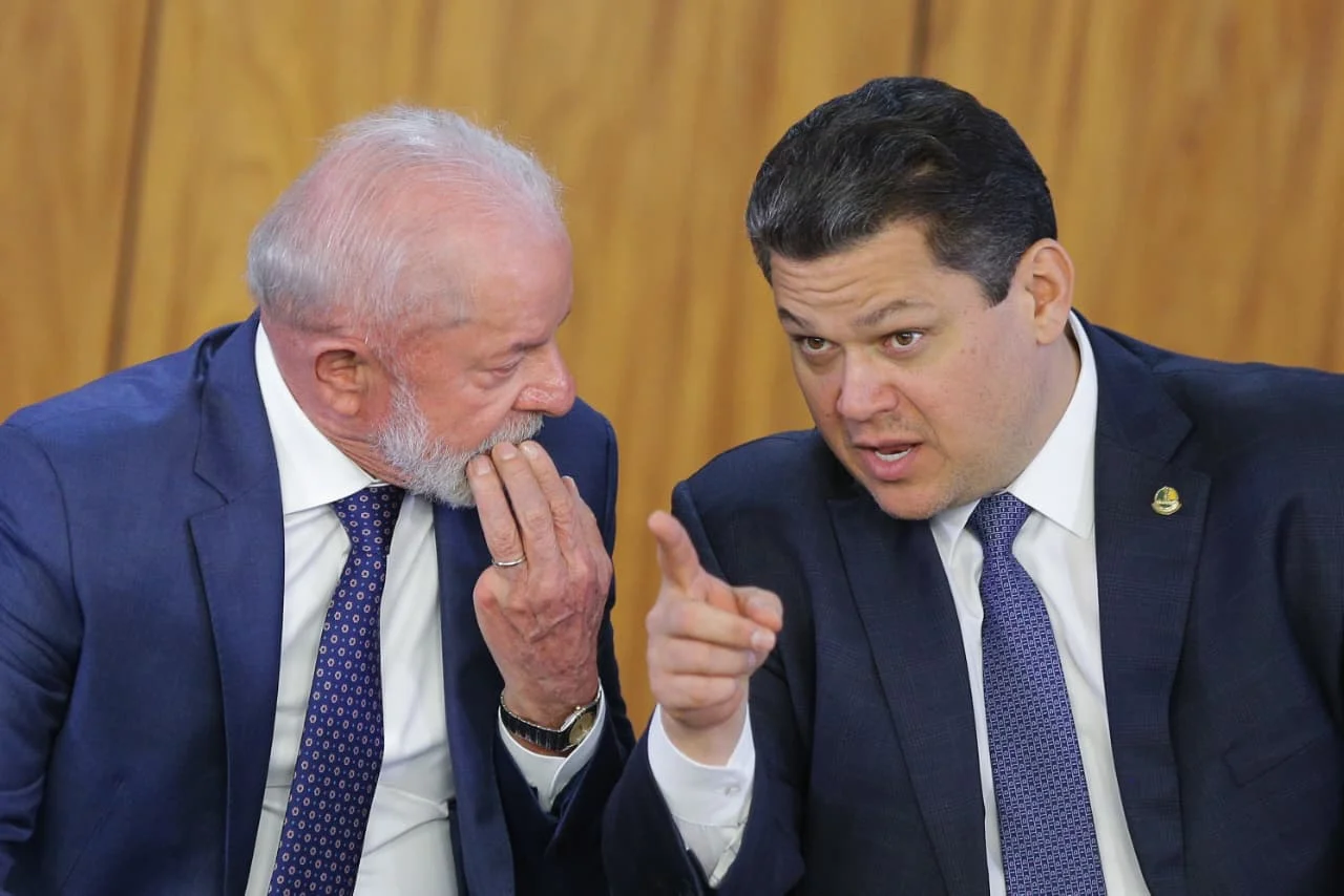 lula-e-alcolumbre.jpeg