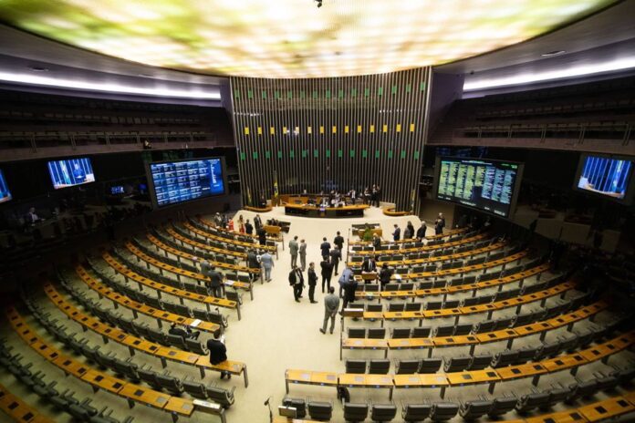 plenario-da-Camara-dos-Deputados.jpeg