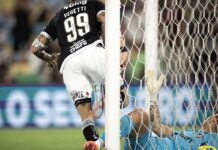 Rayan e Vegetti decidem e Vasco sai em vantagem na Copa do Brasil Rayan e Vegetti decidem e Vasco sai em vantagem na Copa do Brasil