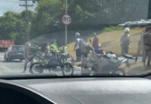Acidente Entre Carro E Moto Deixa Motociclista Ferido Na Av. Paralela