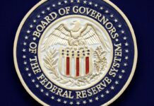 Trump usa acusação criminal como chantagem para reduzir juros, diz FED