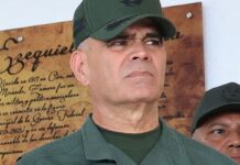 Equipe de segurança de Maduro foi morta a sangue frio, diz ministro