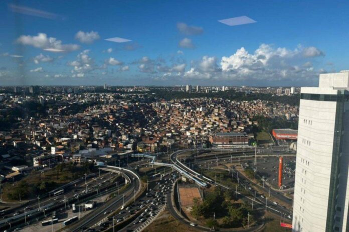 Cavado Provoca Chuva Intensa Em Salvador; Previsão Para O Fim De Semana