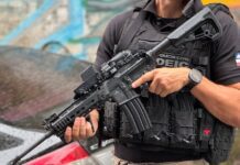 Polícia Civil Da Bahia Cumpre Mandados Em Imóvel No Bairro Da Pituba, Em Salvador Polícia Civil Da Bahia Cumpre Mandados Em Imóvel No Bairro Da Pituba, Em Salvador