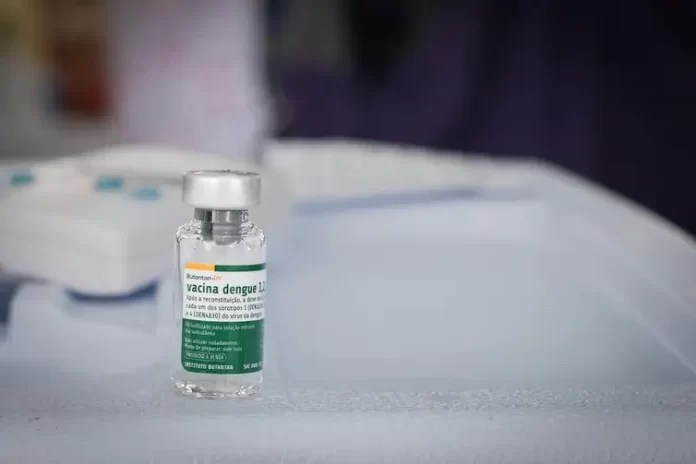 SUS Anuncia Vacinação De Profissionais De Saúde Contra A Dengue SUS Anuncia Vacinação De Profissionais De Saúde Contra A Dengue