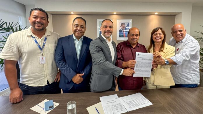 itacare-firma-cooperacao-com-o-scaled.jpg