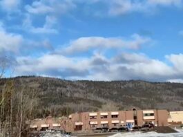 Ataque a tiros em escola no Canadá deixa 10 mortos