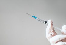 Anvisa amplia vacina contra HPV para prevenir outros tipos de câncer Ícone de sino para notificações