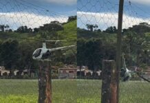 Helicóptero Perde Estabilidade Durante Pouso E Tomba Em Campo De Futebol Em Minas Gerais Helicóptero Perde Estabilidade Durante Pouso E Tomba Em Campo De Futebol Em Minas Gerais