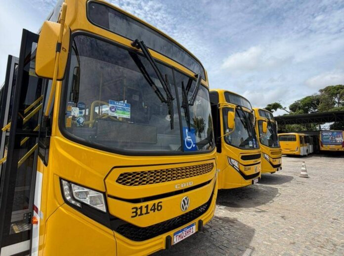 Salvador Ganha ônibus Climatizados A Partir De Domingo (1ª) Em Salvador Ganha ônibus Climatizados A Partir De Domingo (1ª) Em Salvador