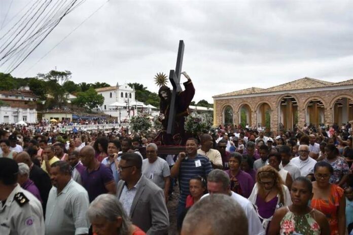 Festa De Senhor Dos Passos, Em Lençóis, é Reconhecida Como Patrimônio Cultural Do Brasil
