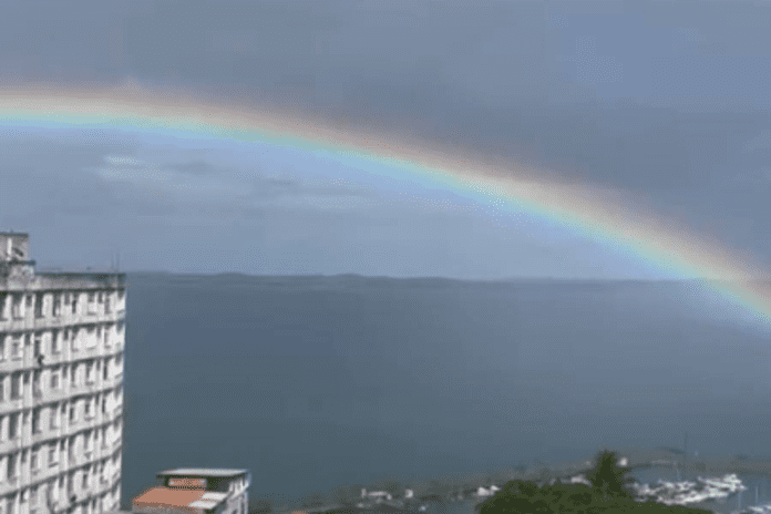 Salvador Deve Ter Sol Entre Nuvens E Pancadas De Chuva Salvador Deve Ter Sol Entre Nuvens E Pancadas De Chuva Até Sexta