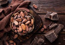 Apesar dos benefícios, consumo de chocolate amargo também pede cautela Ícone de sino para notificações
