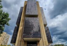 Banco Central Reduz Juros Para 14,5% E Mantém Cautela Diante De Cenário Externo Banco Central Reduz Juros Para 14,5% E Mantém Cautela Diante De Cenário Externo
