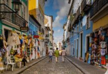 Fluxo De Turistas Europeus Ao Brasil Cresce 20% Em Um Ano, Diz Embratur Fluxo De Turistas Europeus Ao Brasil Cresce 20% Em Um Ano, Diz Embratur