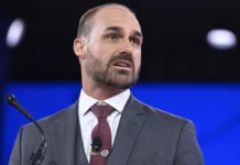 Mendonça Pede Vista E Suspende Julgamento De Eduardo Bolsonaro No STF Mendonça Pede Vista E Suspende Julgamento De Eduardo Bolsonaro No STF