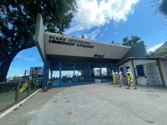 Obras No Plano Inclinado Liberdade-Calçada Começam E Suspendem Operação; Entenda Obras No Plano Inclinado Liberdade-Calçada Começam E Suspendem Operação; Entenda