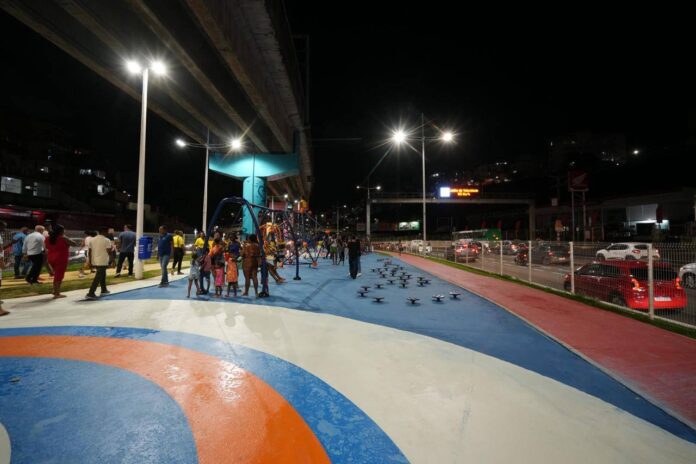Avenida Bonocô Passa A Ter áreas De Lazer, Esporte E Avenida Bonocô Passa A Ter áreas De Lazer, Esporte E Convivência
