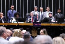 Câmara Aprova Fim Da Escala 6×1 E Estabelece Jornada De 40 Horas Semanais Câmara Aprova Fim Da Escala 6x1 E Estabelece Jornada De 40 Horas Semanais