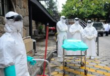 Três morrem no Quênia em protestos contra centro dos EUA para ebola