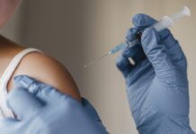 Brasil cria centro para ampliar vigilância de remédios e vacinas Brasil cria centro para ampliar vigilância de remédios e vacinas