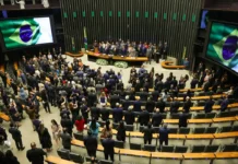 Câmara Volta A Analisar Proposta Que Altera Punição Criminal Para Adolescentes Câmara Volta A Analisar Proposta Que Altera Punição Criminal Para Adolescentes