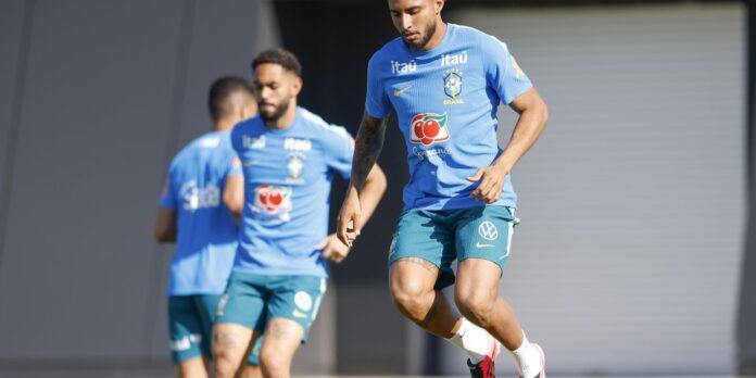 Com Ederson, Brasil reúne representantes de 78 clubes em Copas Com Ederson, Brasil reúne representantes de 78 clubes em Copas
