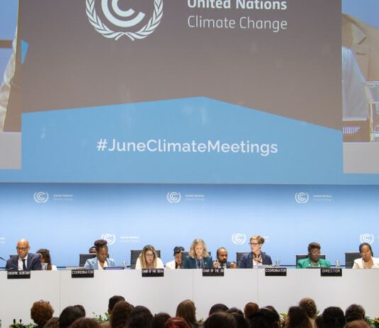 Conferência de Bonn tem avanços limitados e impasses para COP31 Conferência de Bonn tem avanços limitados e impasses para COP31