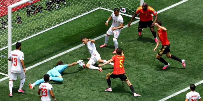 Defesa do Irã brilha e segura o 0 a 0 Defesa do Irã brilha e segura o 0 a 0 contra a Bélgica em Los Angeles
