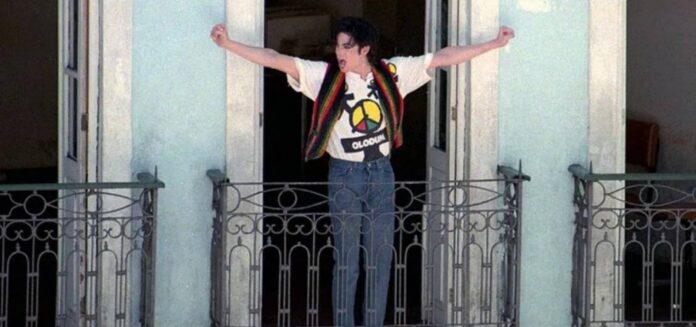 Influenciador Substitui Totem De Michael Jackson No Pelourinho E Destaca Influenciador Substitui Totem De Michael Jackson No Pelourinho E Destaca Importância Do Espaço Turístico