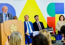 Lula Anuncia Plano Para Avisar Usuários De Celulares Roubados Em Todo O País Lula Anuncia Plano Para Avisar Usuários De Celulares Roubados Em Todo O País