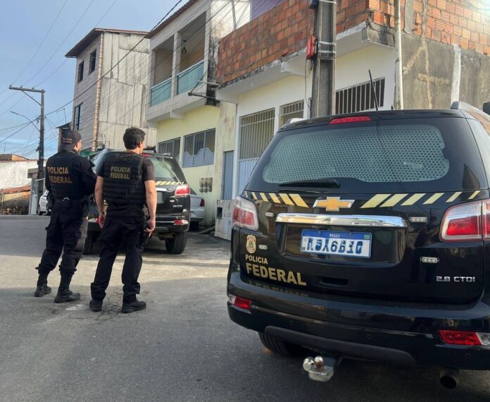 Operação Sexta-Feira 13: PF Mira Fraudes Milionárias No INSS Com Operação Sexta-Feira 13: PF Mira Fraudes Milionárias No INSS Com CPFs Que 'ressuscitavam' Na Bahia