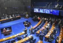 PEC Do Fim Da Escala 6×1 Completa Um Mês Parada No Senado PEC Do Fim Da Escala 6x1 Completa Um Mês Parada No Senado