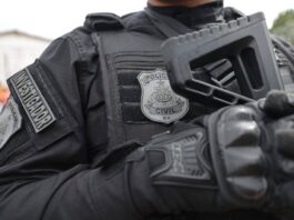 Polícia Civil Apreende Fuzil E 160 Kg De Cocaína Em Laboratório De Refino No Interior Polícia Civil Apreende Fuzil E 160 Kg De Cocaína Em Laboratório De Refino No Interior