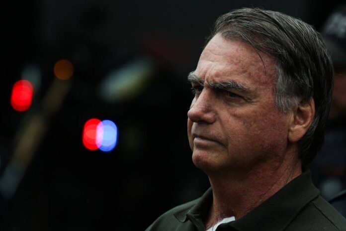 Polícia Do DF Pede Autorização Ao STF Para Ouvir Bolsonaro Sobre Arma Apreendida Em Blitz