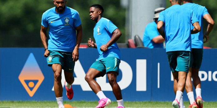 Sem Neymar, Brasil finaliza preparação para estreia na Copa no Sem Neymar, Brasil finaliza preparação para estreia na Copa no sábado