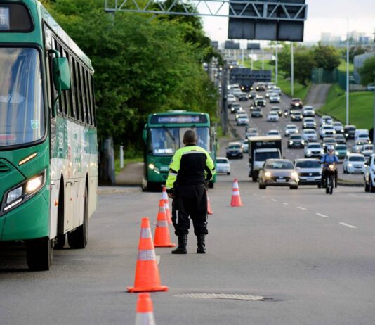 Semob Aperta O Cerco Contra Transporte Clandestino Nas Rotas De Saída De Salvador Semob Aperta O Cerco Contra Transporte Clandestino Nas Rotas De Saída De Salvador