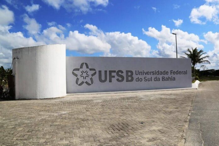 UFSB Abre Seleção Para Professores Substitutos Com 25 Vagas Em UFSB Abre Seleção Para Professores Substitutos Com 25 Vagas Em Três Campi