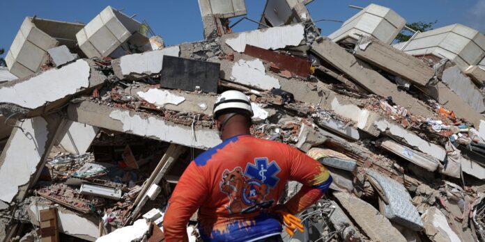 2026-07-02t001319z_652119864_rc265mak1pcj_rtrmadp_3_venezuela-quake.jpg