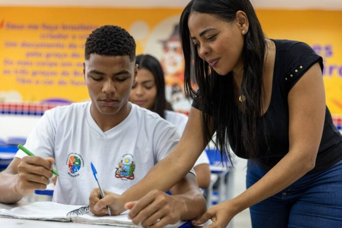 Bahia Abre Vagas Para Cursos Técnicos Destinados A Jovens E Bahia Abre Vagas Para Cursos Técnicos Destinados A Jovens E Adultos; Inscrições Seguem Até 22 De Julho