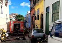 Bombeiros Controlam Incêndio Em Imóvel No Centro Histórico De Salvador Bombeiros Controlam Incêndio Em Imóvel No Centro Histórico De Salvador